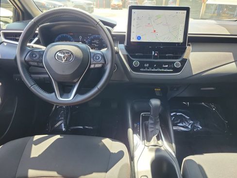 Used 2026 Toyota Corolla SE w/ SE Package FWD image 13