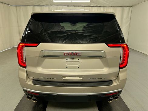 Used 2023 GMC Yukon Denali image 23