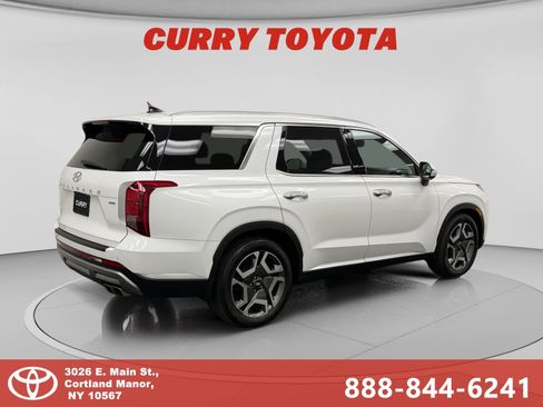 Used 2023 Hyundai Palisade SEL image 5