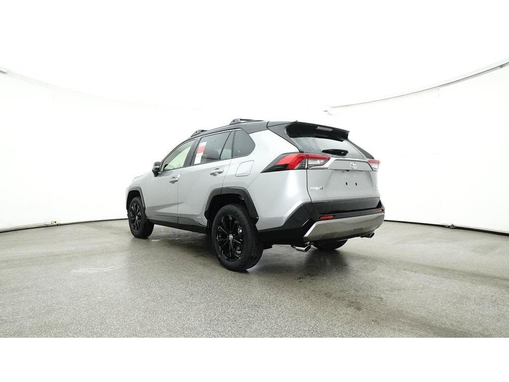 Used 2025 Toyota RAV4 XSE AWD/4WD image 27