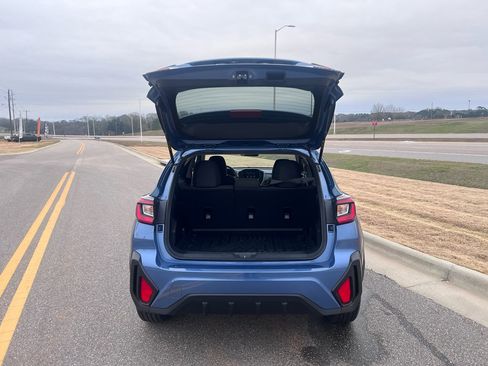 Used 2024 Subaru Crosstrek 2.0i Premium image 32