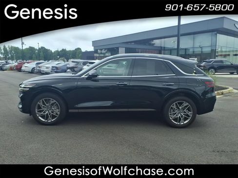 Used 2025 Genesis GV70 2.5T AWD/4WD image 2