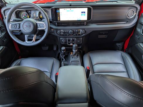 Used 2024 Jeep Wrangler Sahara w/ Technology Group image 22