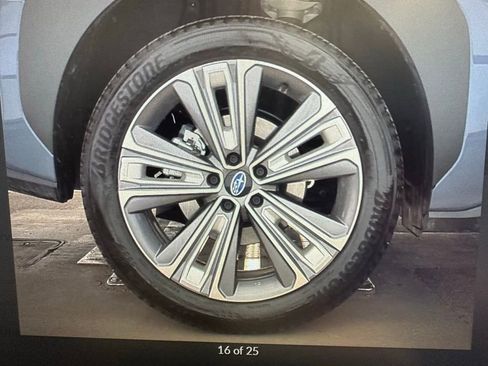 Used 2024 Subaru Solterra Touring image 18