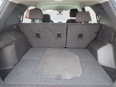 Used 2024 Chevrolet Equinox LT image 8