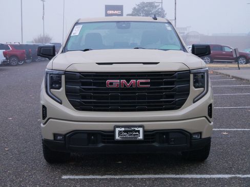 Certified 2022 GMC Sierra 1500 Elevation w/ X31 Off-Road Package image 4