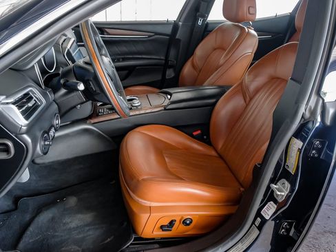 Used 2019 Maserati Ghibli S GranLusso RWD image 29
