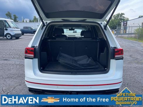 Used 2023 Volkswagen Atlas SEL R-Line AWD/4WD image 25