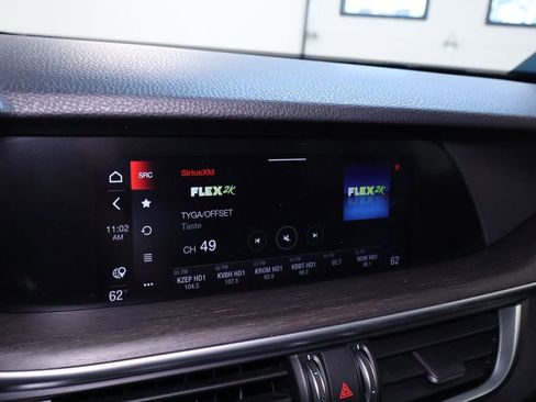 Used 2021 Alfa Romeo Stelvio Ti image 33