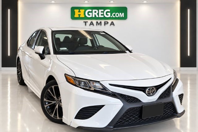Used 2020 Toyota Camry SE FWD image 6