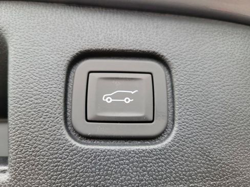 New 2026 Chevrolet Blazer EV LT FWD image 9
