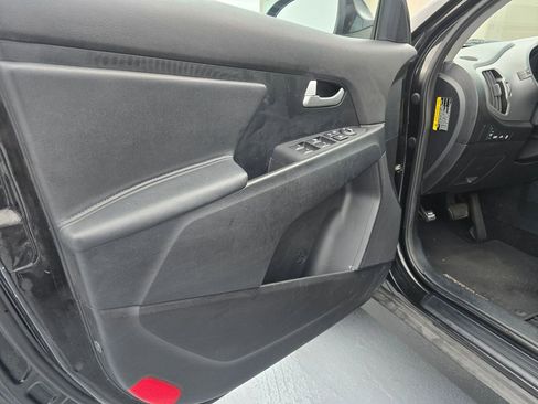 Used 2016 Kia Sportage LX image 20