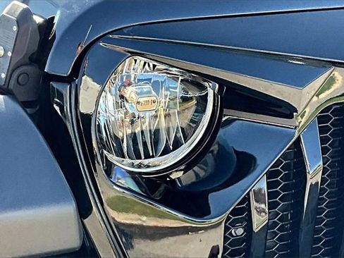 Used 2022 Jeep Gladiator Mojave w/ LED Lighting Group image 30