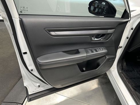 Used 2024 Honda CR-V Sport image 9