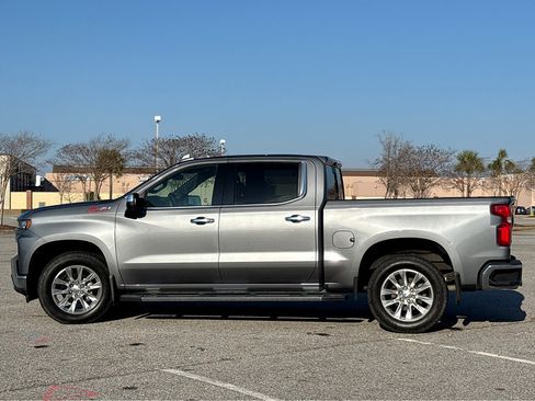 Used 2022 Chevrolet Silverado 1500 LTZ w/ LTZ Convenience Package II image 23