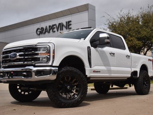 Used 2024 Ford F250 King Ranch w/ Chrome Package image 1