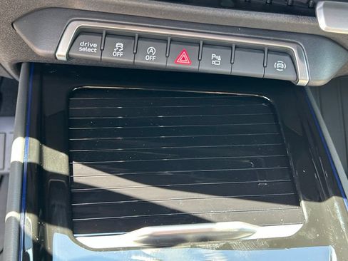 New 2026 Audi Q3 quattro 2.0T AWD/4WD image 13
