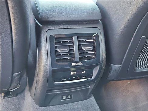 Used 2022 BMW X3 xDrive30i AWD/4WD image 18
