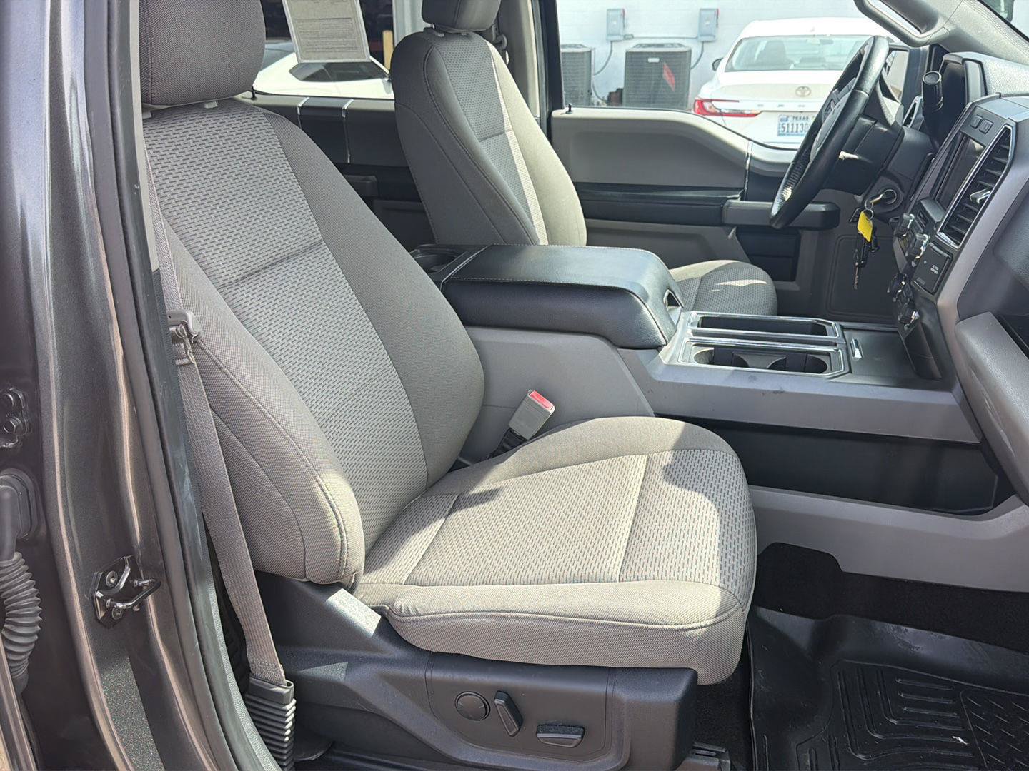 Used 2020 Ford F150 XLT w/ Equipment Group 302A Luxury RWD image 16