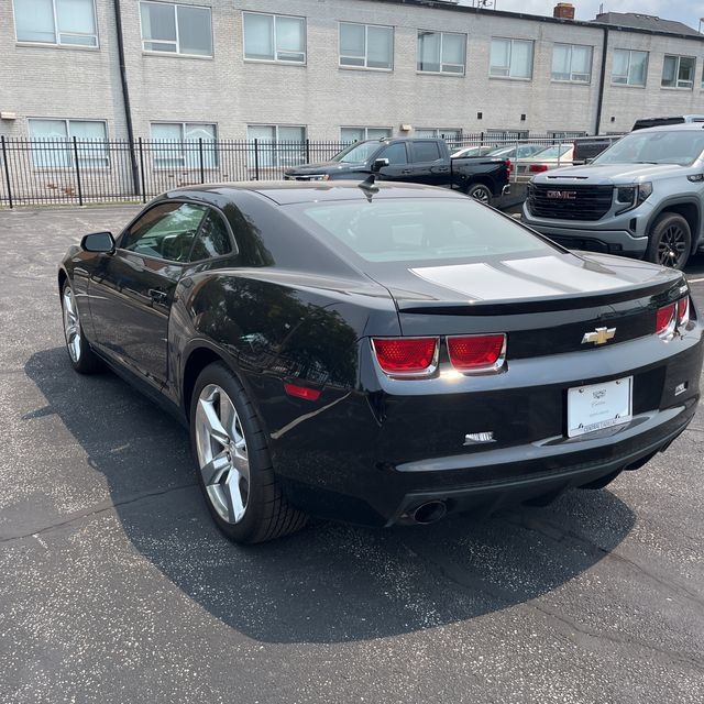 Used 2010 Chevrolet Camaro SS w/ RS Package RWD image 8