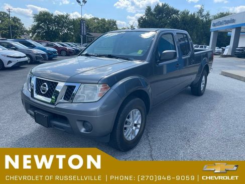 Used 2016 Nissan Frontier SV AWD/4WD image 3