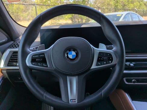 Used 2025 BMW X6 xDrive40i w/ Premium Package AWD/4WD image 21