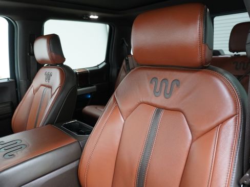 Used 2018 Ford F150 King Ranch w/ Equipment Group 601A Luxury AWD/4WD image 12