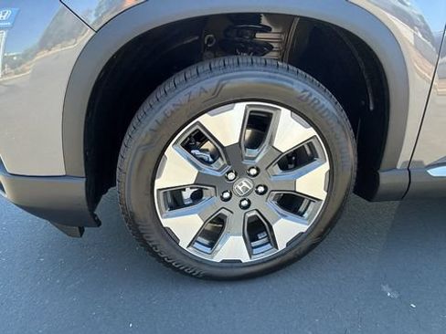 New 2026 Honda Pilot Elite image 10