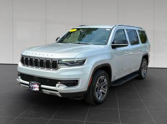 Used 2024 Jeep Wagoneer Series II w/ Flexible Seating Group AWD/4WD video 1