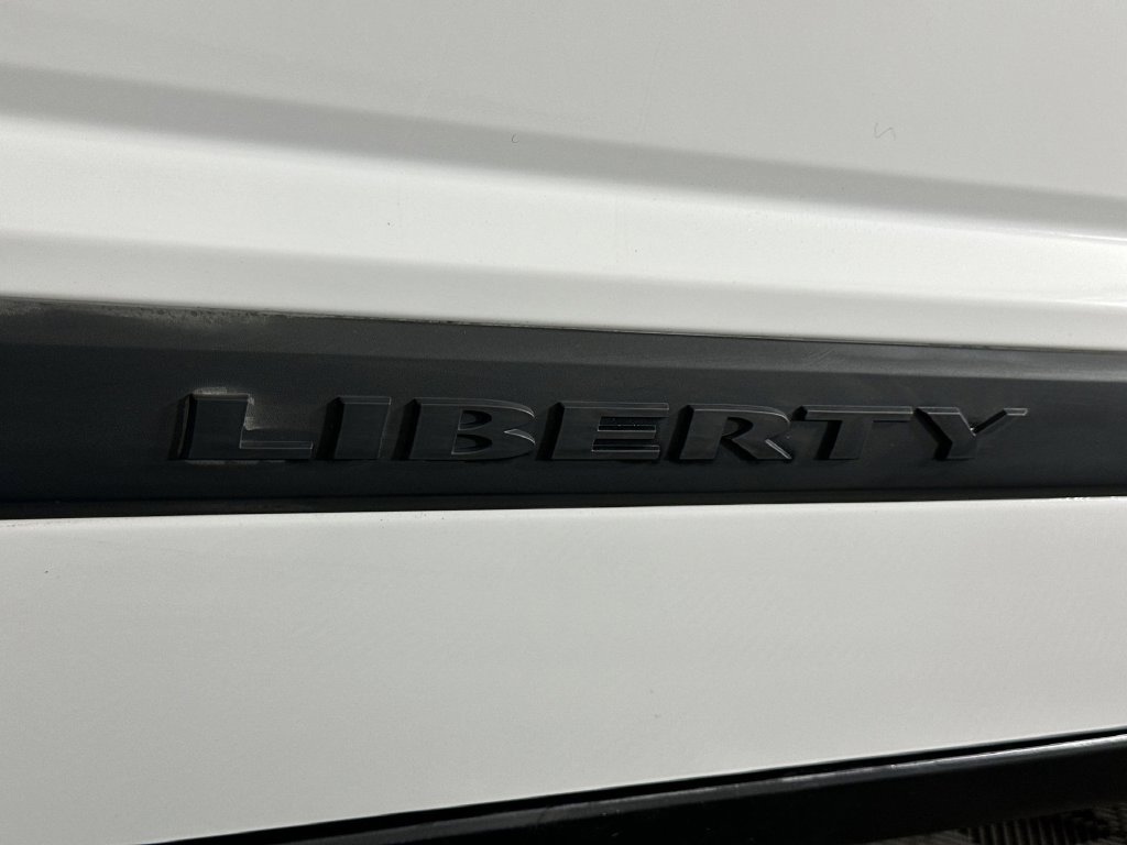 Used 2011 Jeep Liberty Sport w/ Popular Equipment Group AWD/4WD image 28