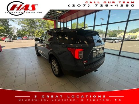 Used 2021 Ford Explorer XLT w/ Equipment Group 202A AWD/4WD image 22
