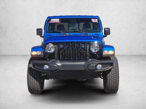 Used 2022 Jeep Gladiator Sport image 2