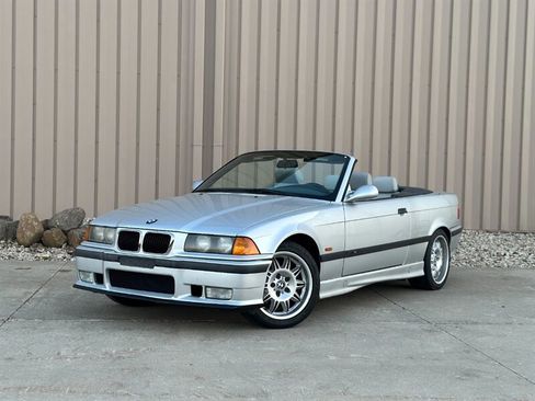 Used 1998 BMW M3 Convertible image 1