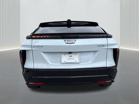 New 2026 Cadillac Lyriq Sport AWD/4WD image 6