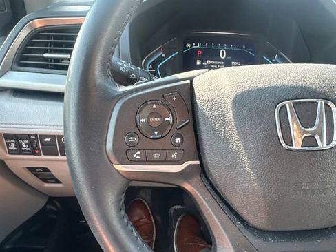 Used 2024 Honda Odyssey EX-L image 22