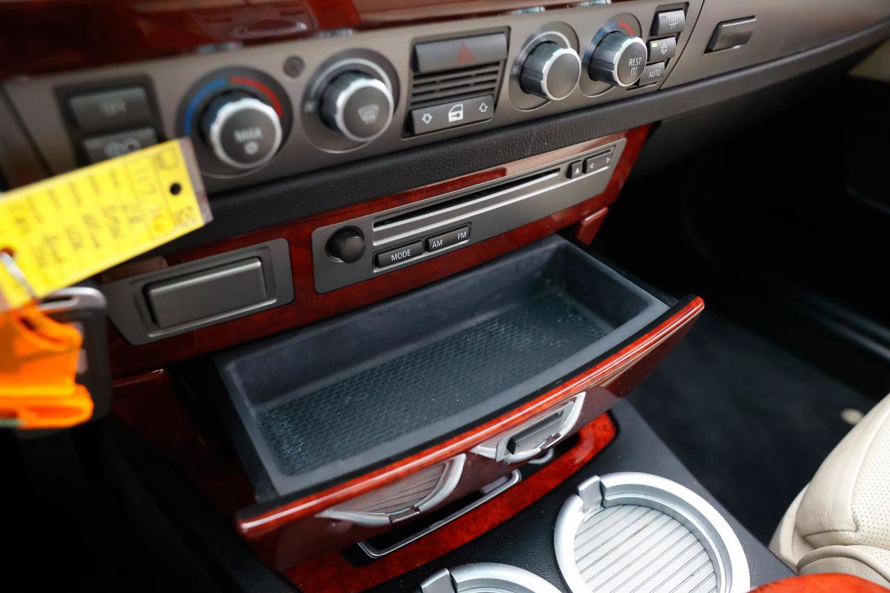 Used 2008 BMW ALPINA B7 w/ Rear Entertainment Pkg RWD image 37