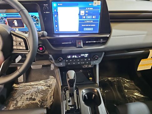 New 2026 Subaru Outback Touring XT AWD/4WD image 21