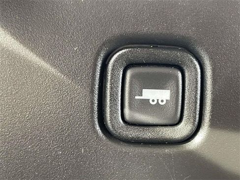 Used 2020 Chevrolet Express 3500 LT w/ LT Preferred Equipment Group image 24