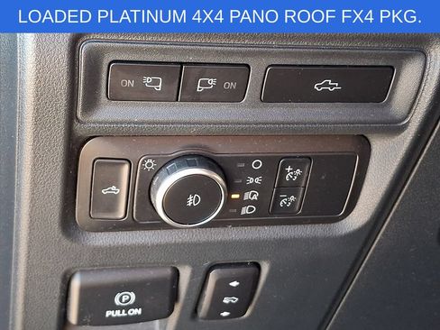 Used 2022 Ford F150 Platinum w/ FX4 Off-Road Package AWD/4WD image 27