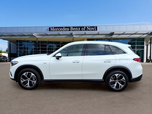 Certified 2025 Mercedes-Benz GLC 350e 4MATIC image 2