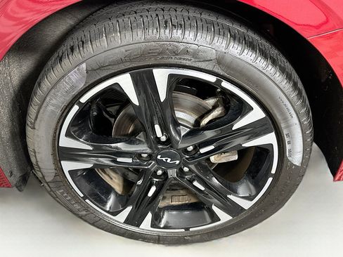 Used 2024 Kia K5 GT-Line w/ GT-Line Premium Package image 11