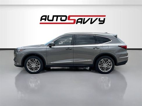 Used 2024 Acura MDX SH-AWD w/ Advance Package image 4