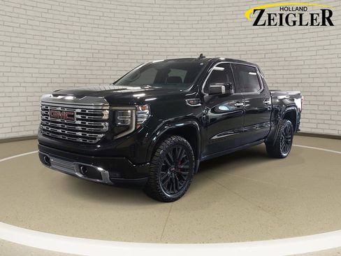 Used 2023 GMC Sierra 1500 Denali w/ Denali Reserve Package AWD/4WD image 1