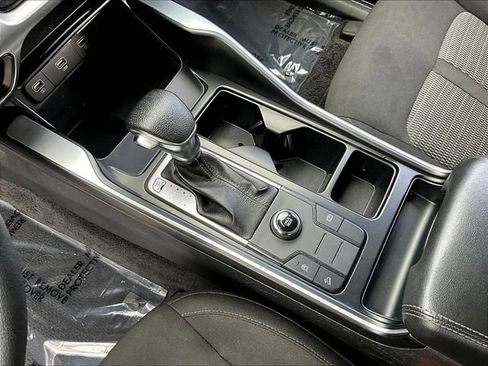 Used 2022 Kia Sorento LX FWD image 20