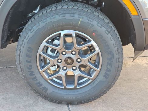 New 2025 Ford Ranger XLT w/ Trailer Tow Package image 39