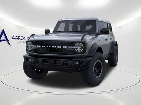 New 2026 Ford Bronco Badlands w/ Sasquatch Package AWD/4WD image 2