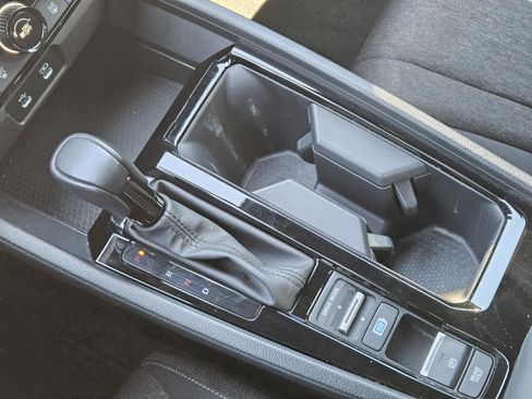 Used 2024 Honda Accord Sport image 18