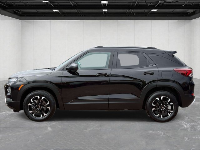 Used 2023 Chevrolet TrailBlazer LT w/ Convenience Package AWD/4WD image 8