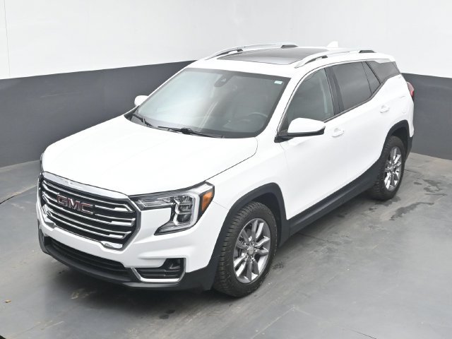 Used 2022 GMC Terrain SLT w/ Infotainment Package II FWD image 15