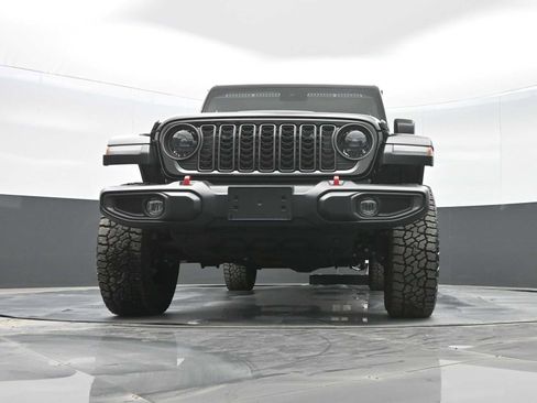 Used 2024 Jeep Gladiator Rubicon w/ Convenience Group image 31